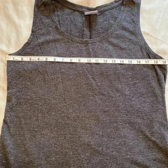 Columbia Woman’s Heathered Dark Gray Tank Top, Sleeveless Top, Size Large. - Picture 9 of 10